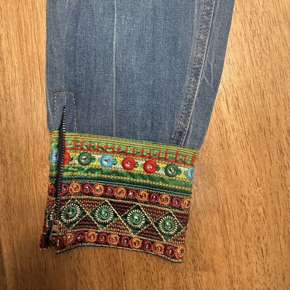Desigual Ethnic Embroidered Jeans Boho Patchwork Denim Size 26 Hippie Zip Ankle - Picture 8 of 14
